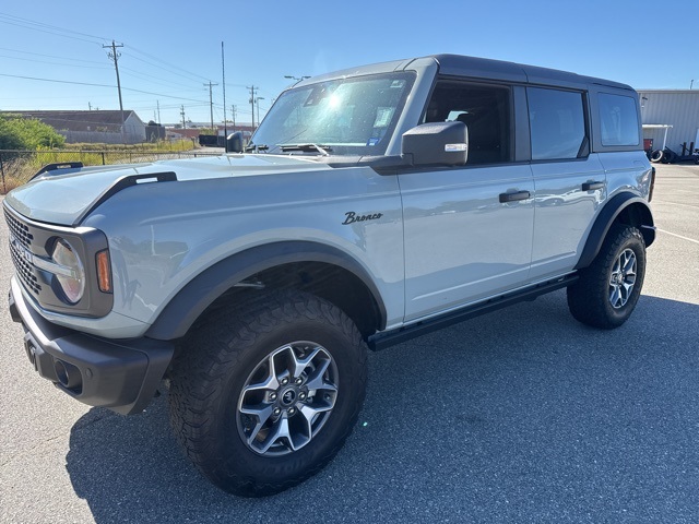 2023 Ford Bronco Badlands photo 7