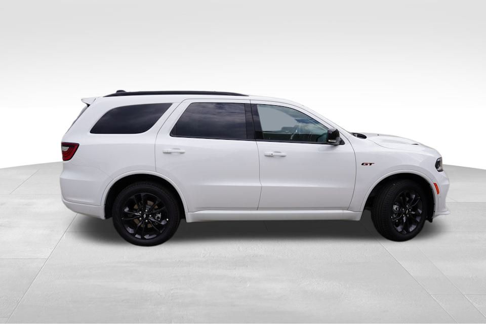 2026 Dodge Durango GT Plus Blacktop photo 2