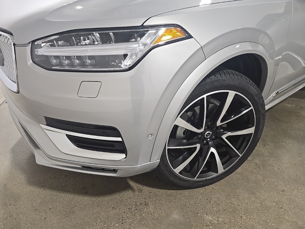 2023 Volvo XC90 Plus photo 19