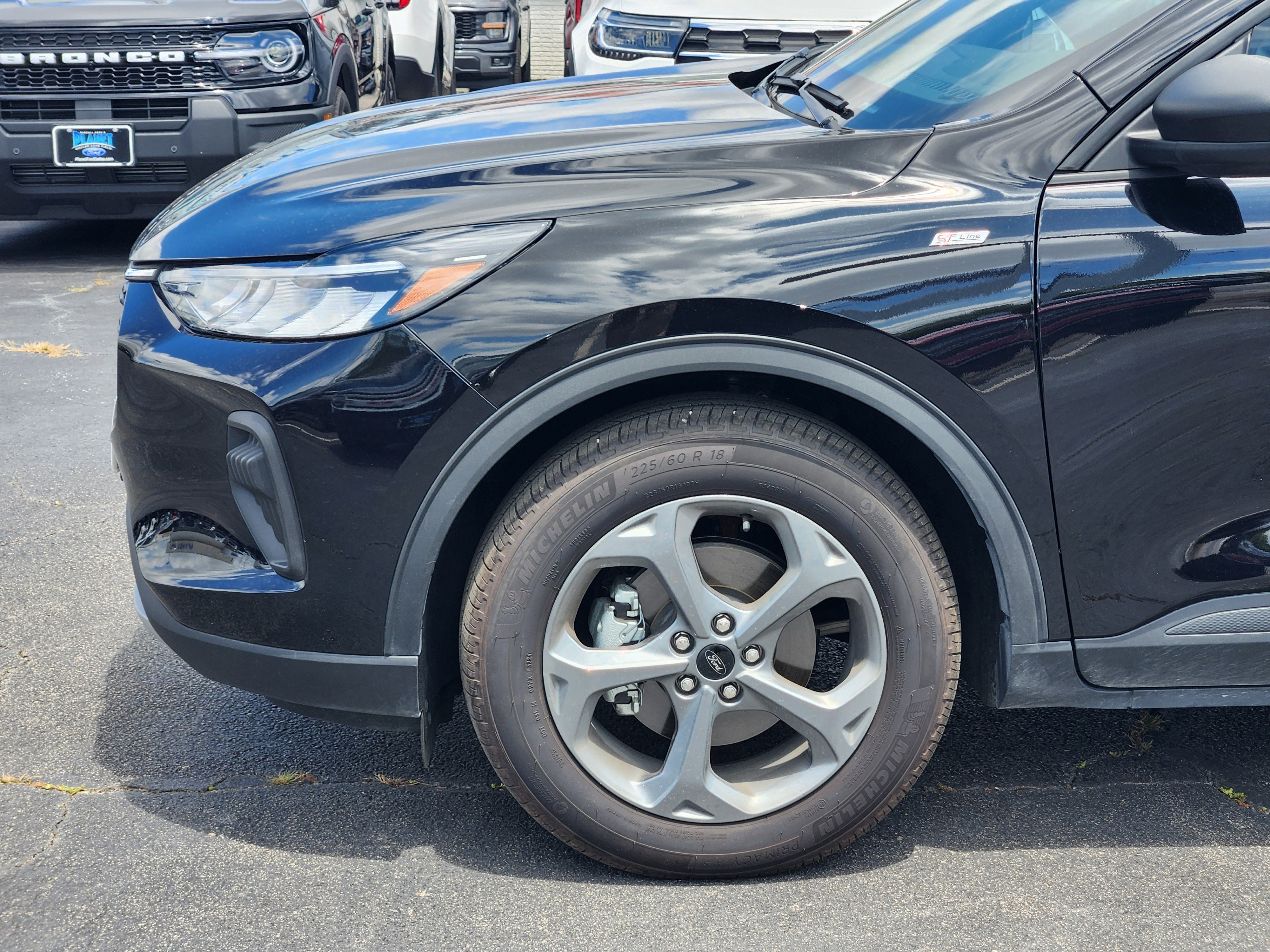 New 2025 Agate Black Metallic Ford ST-Line image 6