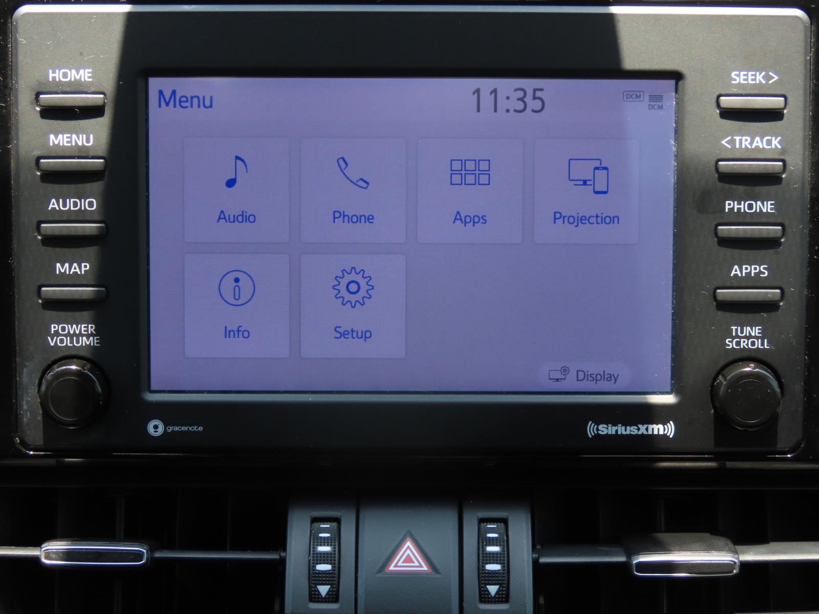 2021 Toyota RAV4 XLE Premium photo 4