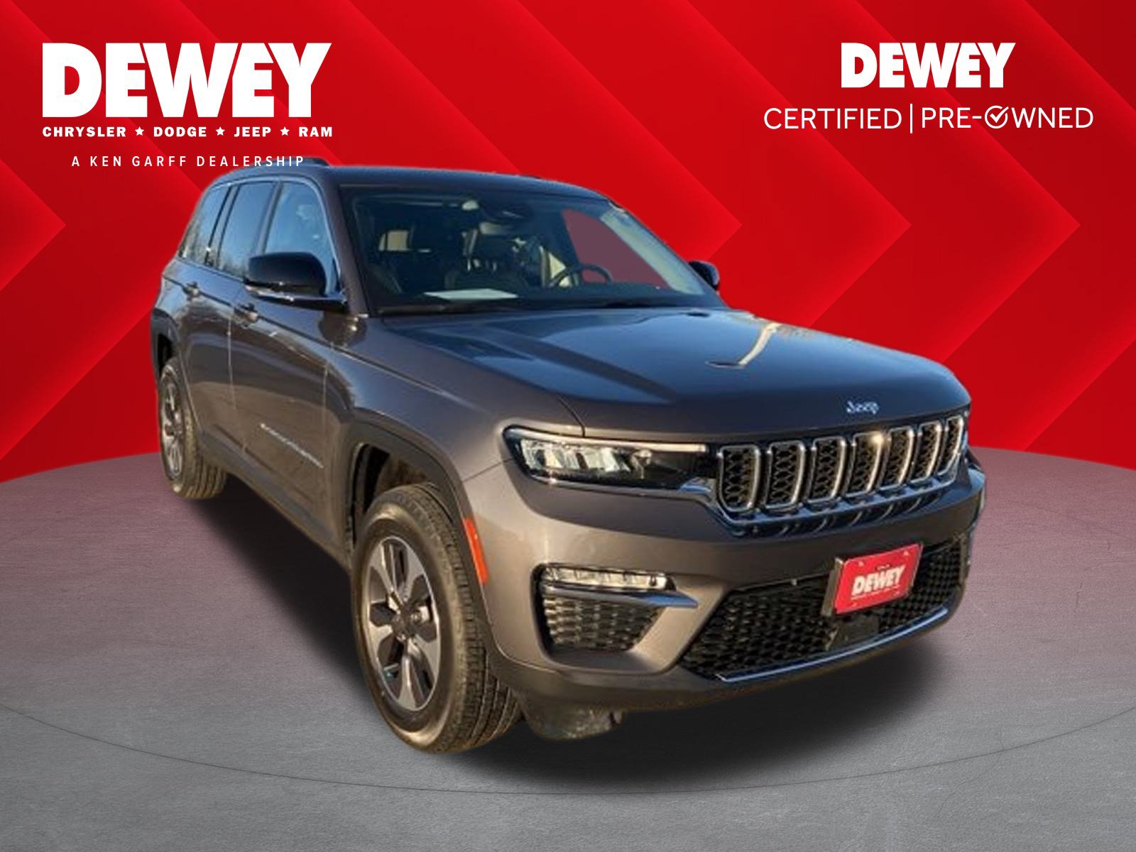 2022 Jeep Grand Cherokee 4xe's photo