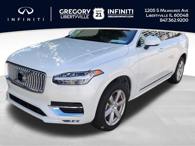 2024 Volvo XC90 Core's photo