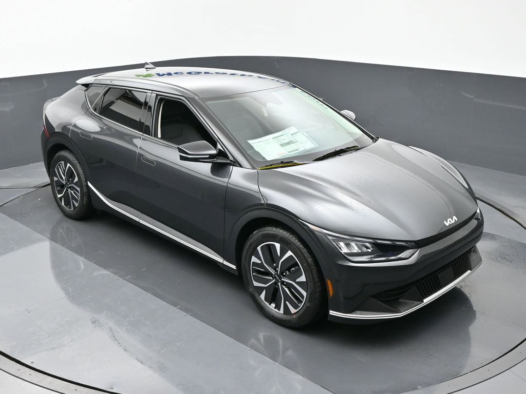 2024 Kia EV6 Light photo 2
