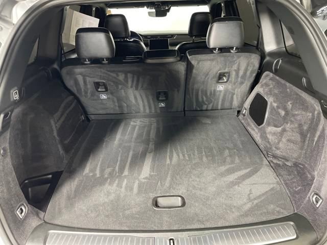 2024 Jeep Grand Cherokee Overland photo 4