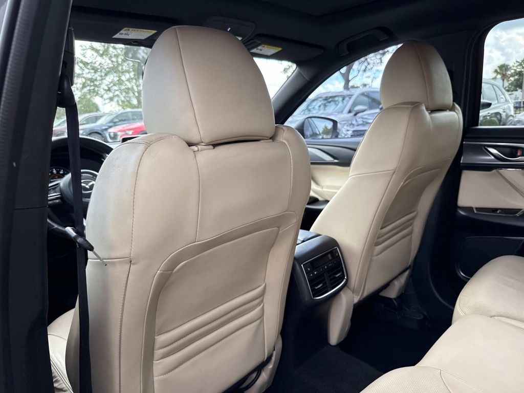 2019 Mazda CX-9 Grand Touring photo 11