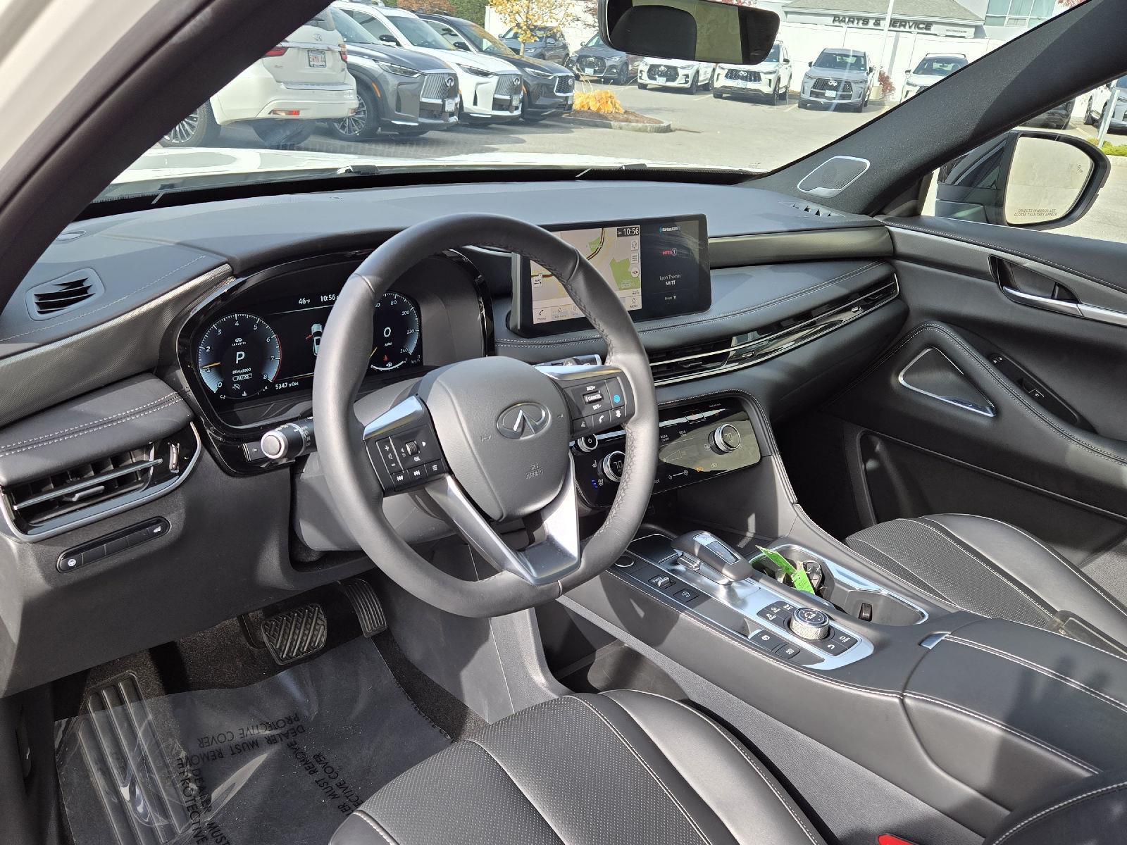 2025 Infiniti QX60 Luxe photo 4