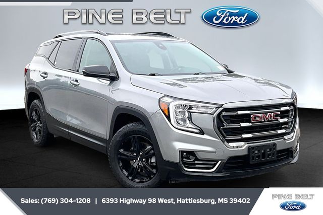 2023 GMC Terrain AT4's photo