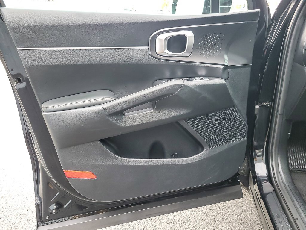 2021 KIA SORENTO - Image 15