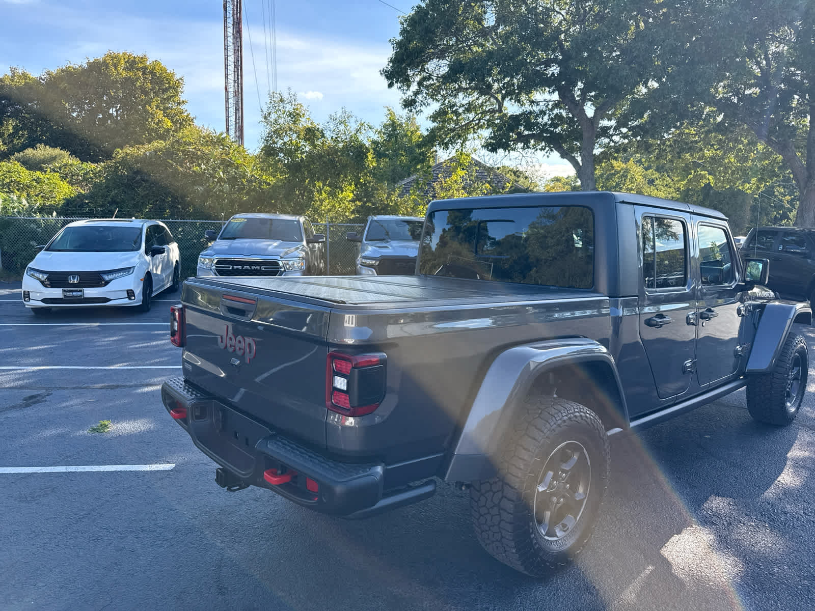 2021 Jeep Gladiator Rubicon photo 3