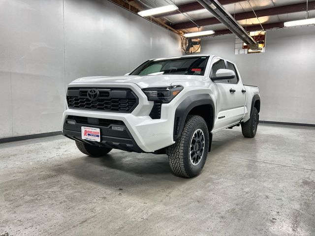 2025 Toyota Tacoma TRD Off Road's photo