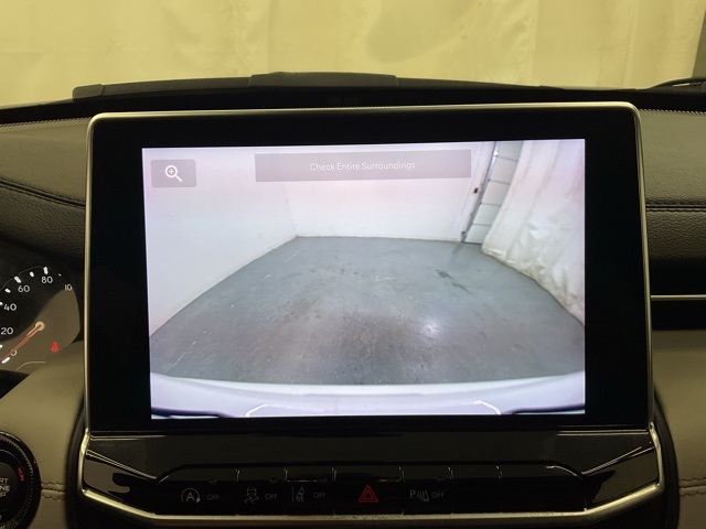 Used 2024 White Jeep Limited image 19