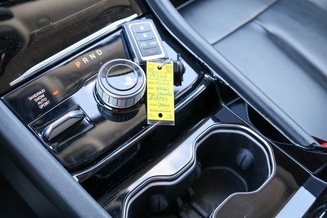 Used 2023 Gray Jeep Limited image 28