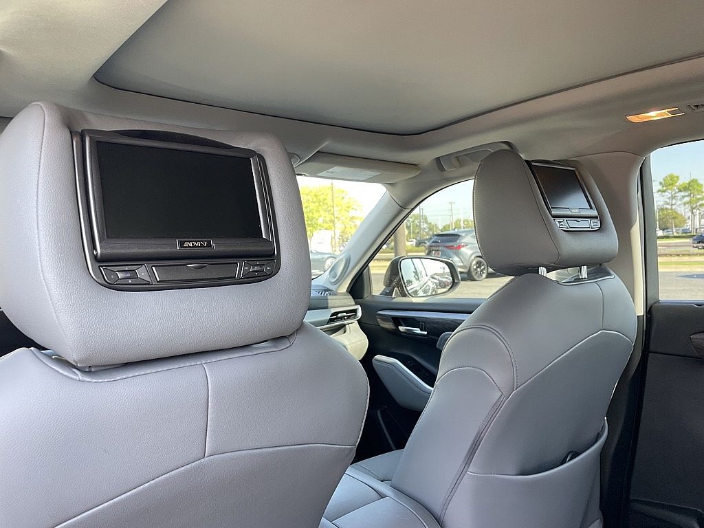 2021 Toyota Highlander Hybrid Platinum photo 13