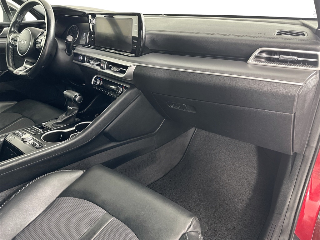 2022 Kia K5 GT-Line photo 27