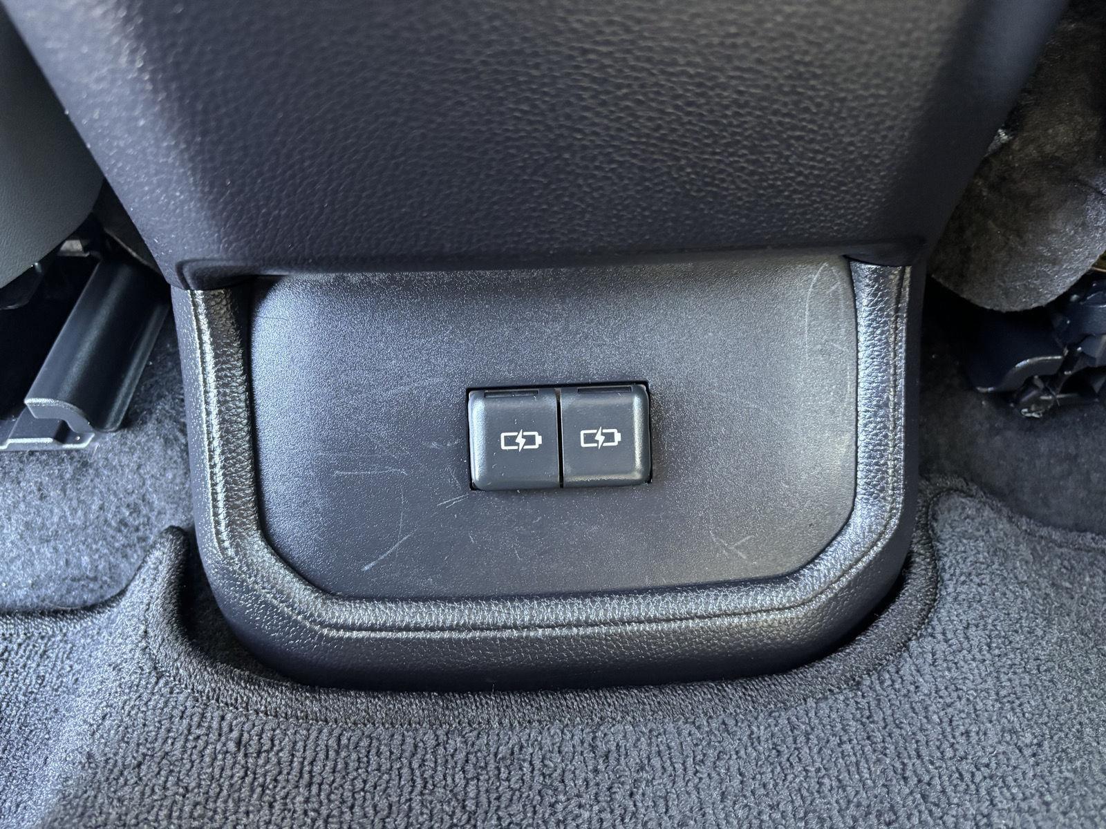 2022 Toyota Highlander Hybrid XLE photo 20