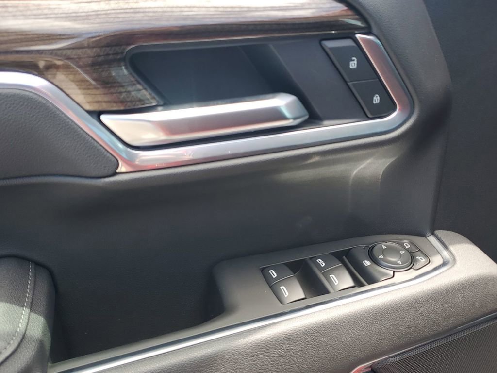 2025 Chevrolet Silverado 1500 LT photo 42