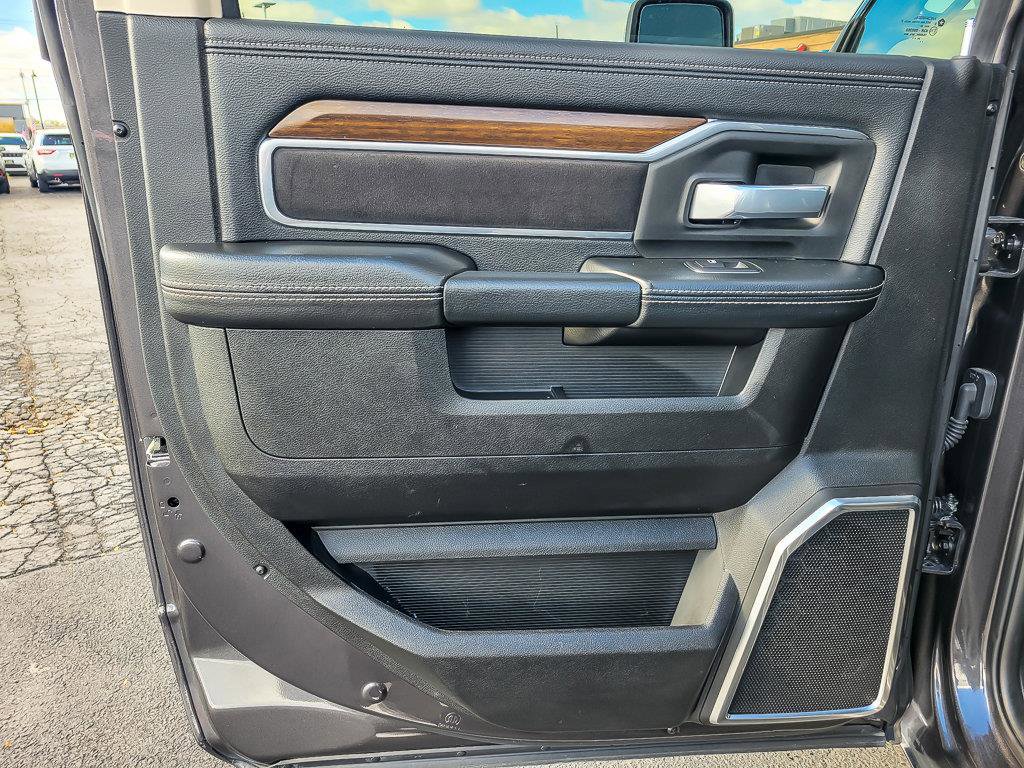 2024 RAM 2500 - Image 24