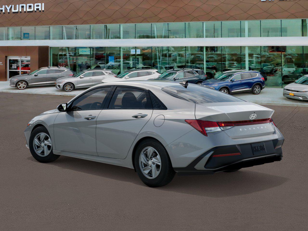 2025 Hyundai Elantra SE photo 3