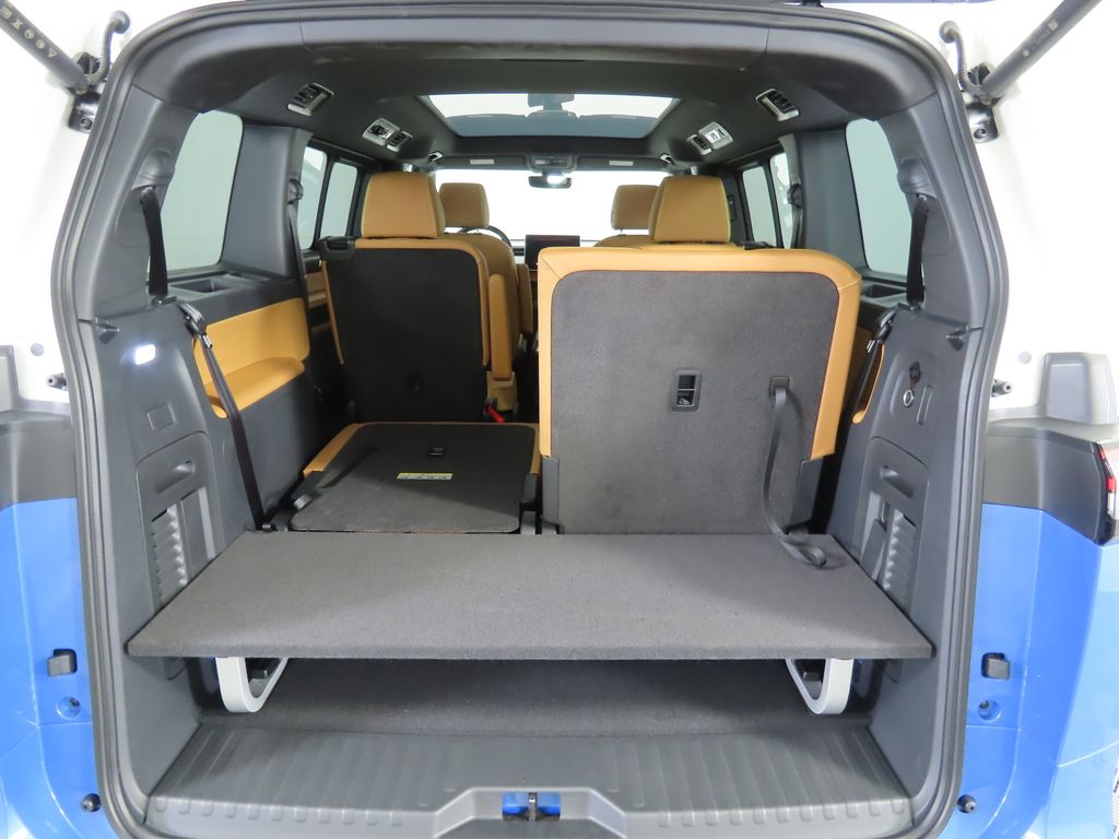 2025 Volkswagen ID. Buzz Pro Plus photo 23