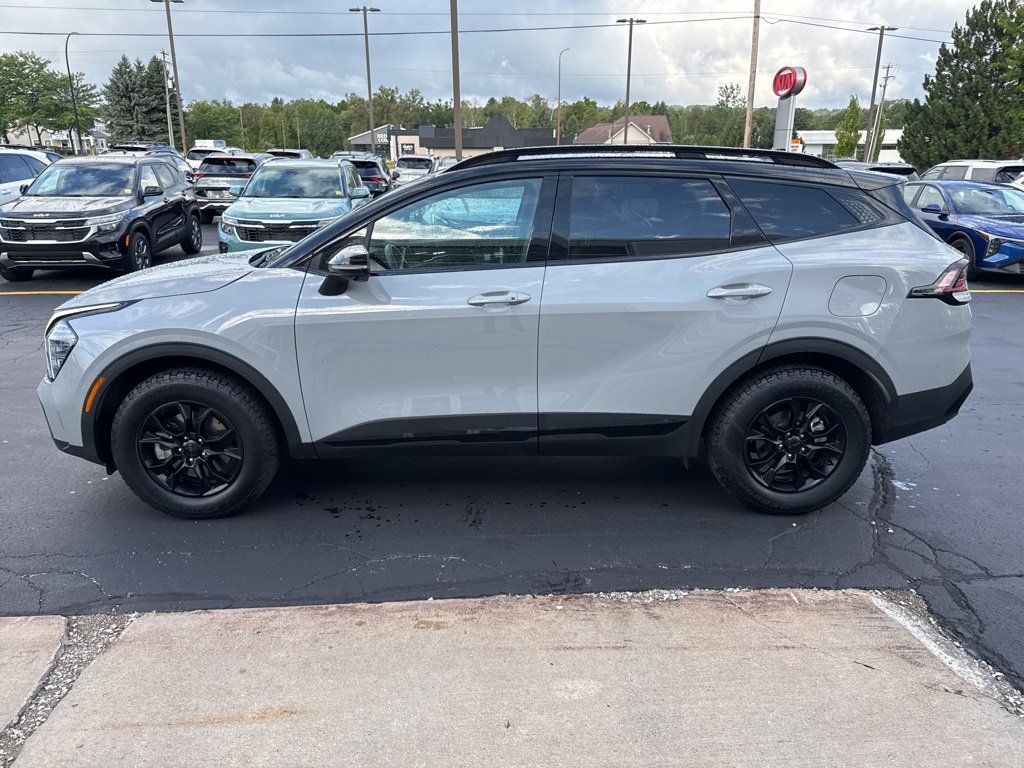 2025 Kia Sportage X-Pro Prestige photo 2