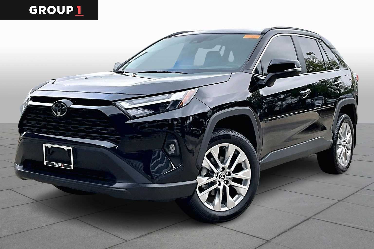 2024 Toyota RAV4 XLE Premium's photo