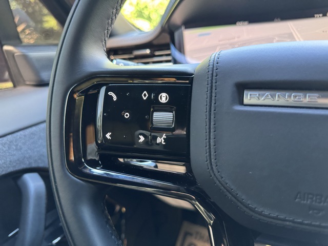 2025 Land Rover Range Rover Sport SE photo 23