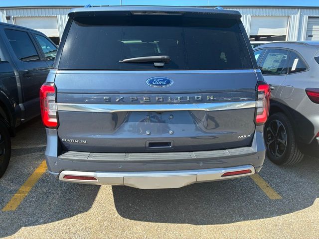2023 Ford Expedition MAX Platinum photo 2