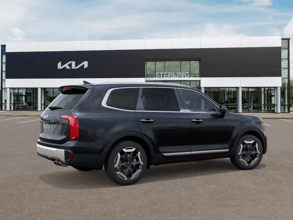 2025 Kia Telluride S photo 2