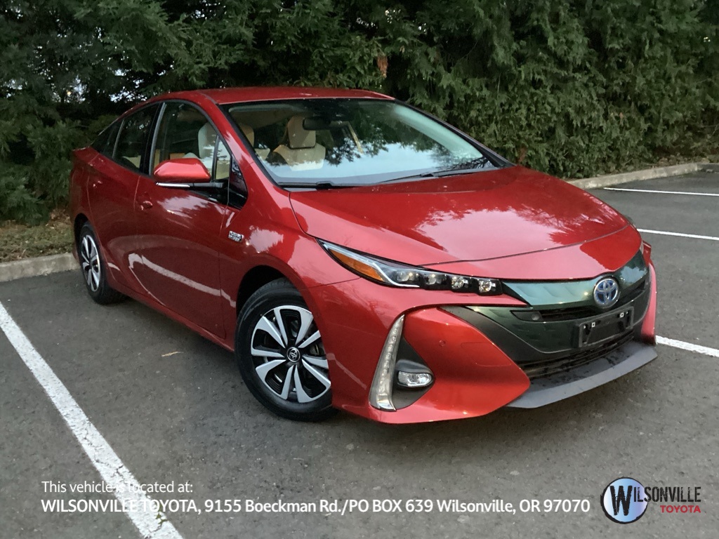 2019 Toyota Prius Prime Advanced's photo