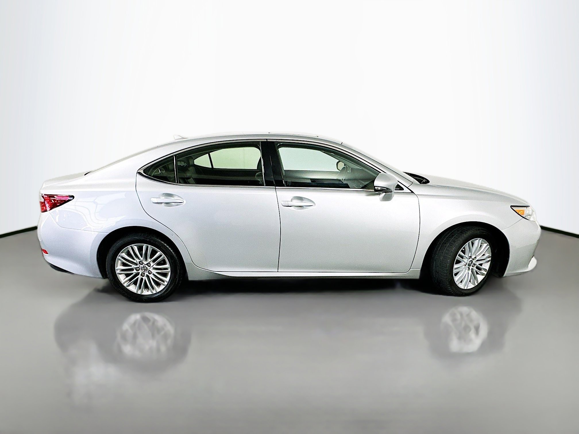 2014 Lexus ES 350 photo 8