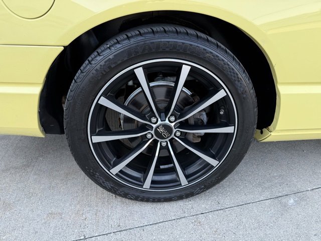 2002 Ford Thunderbird Base photo 9