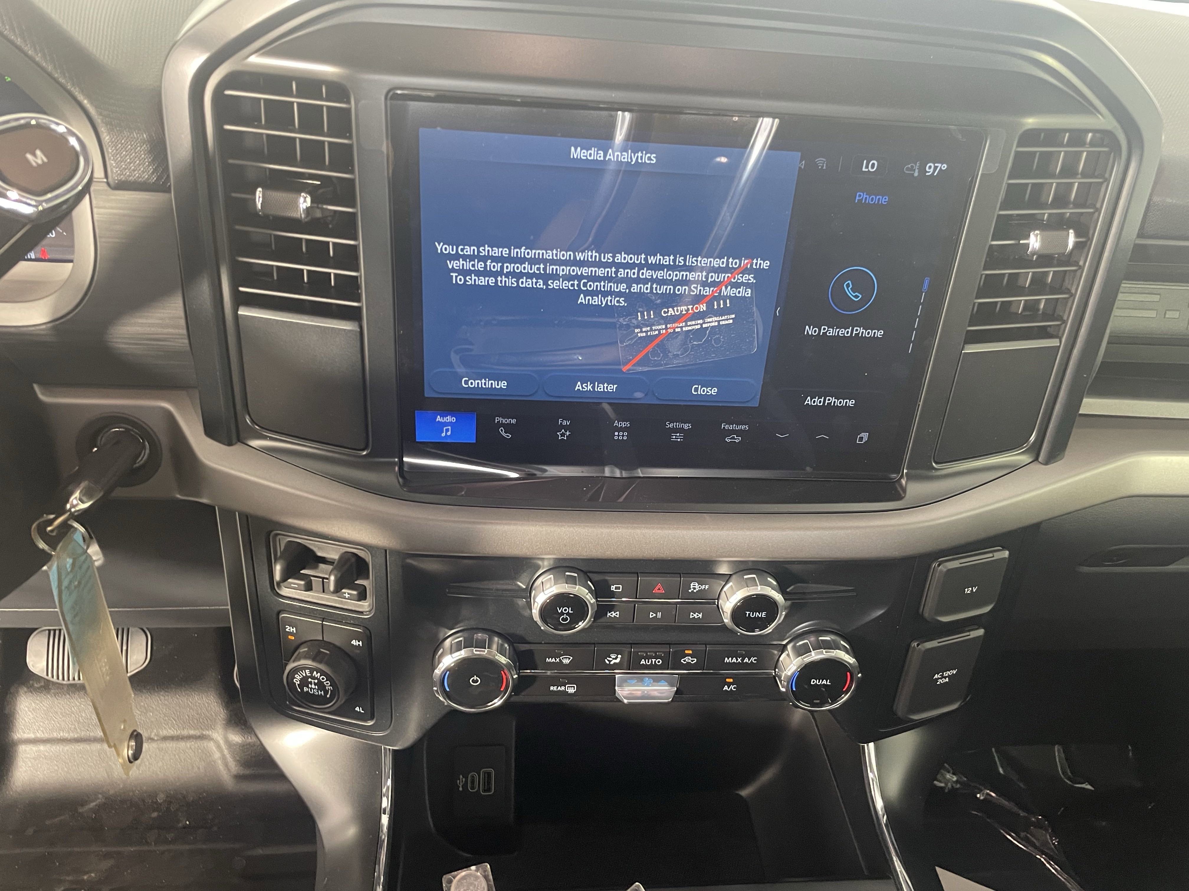 2025 Ford F-150 XL photo 8