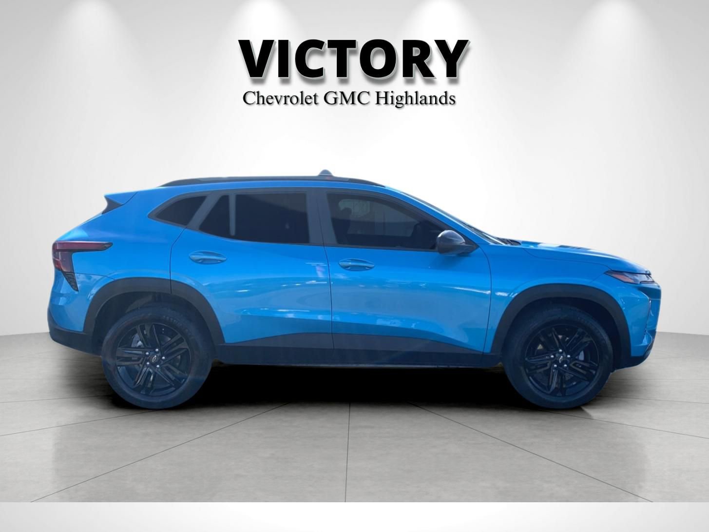2025 Chevrolet Trax ACTIV photo 2