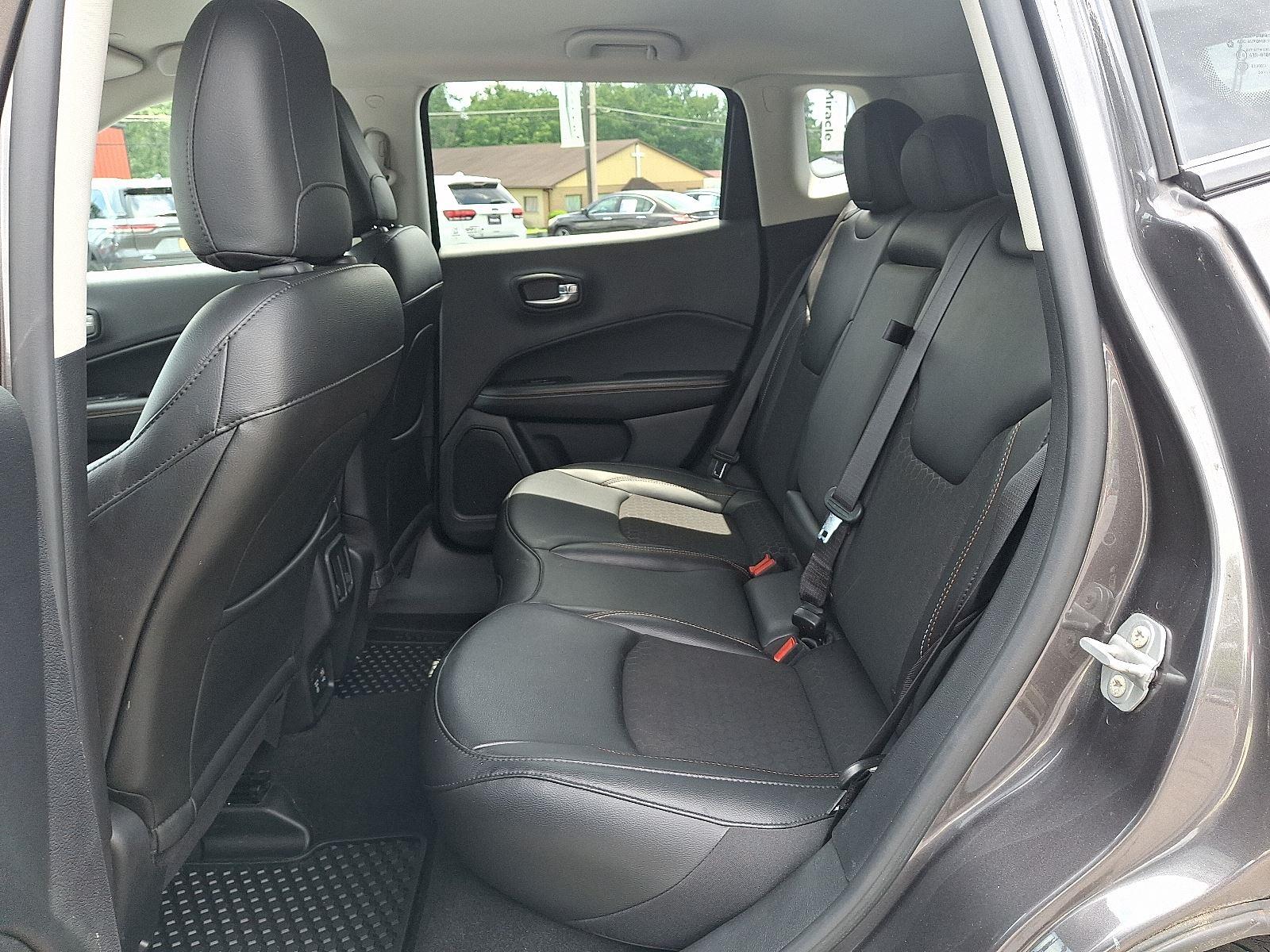 2021 Jeep Compass Latitude photo 7