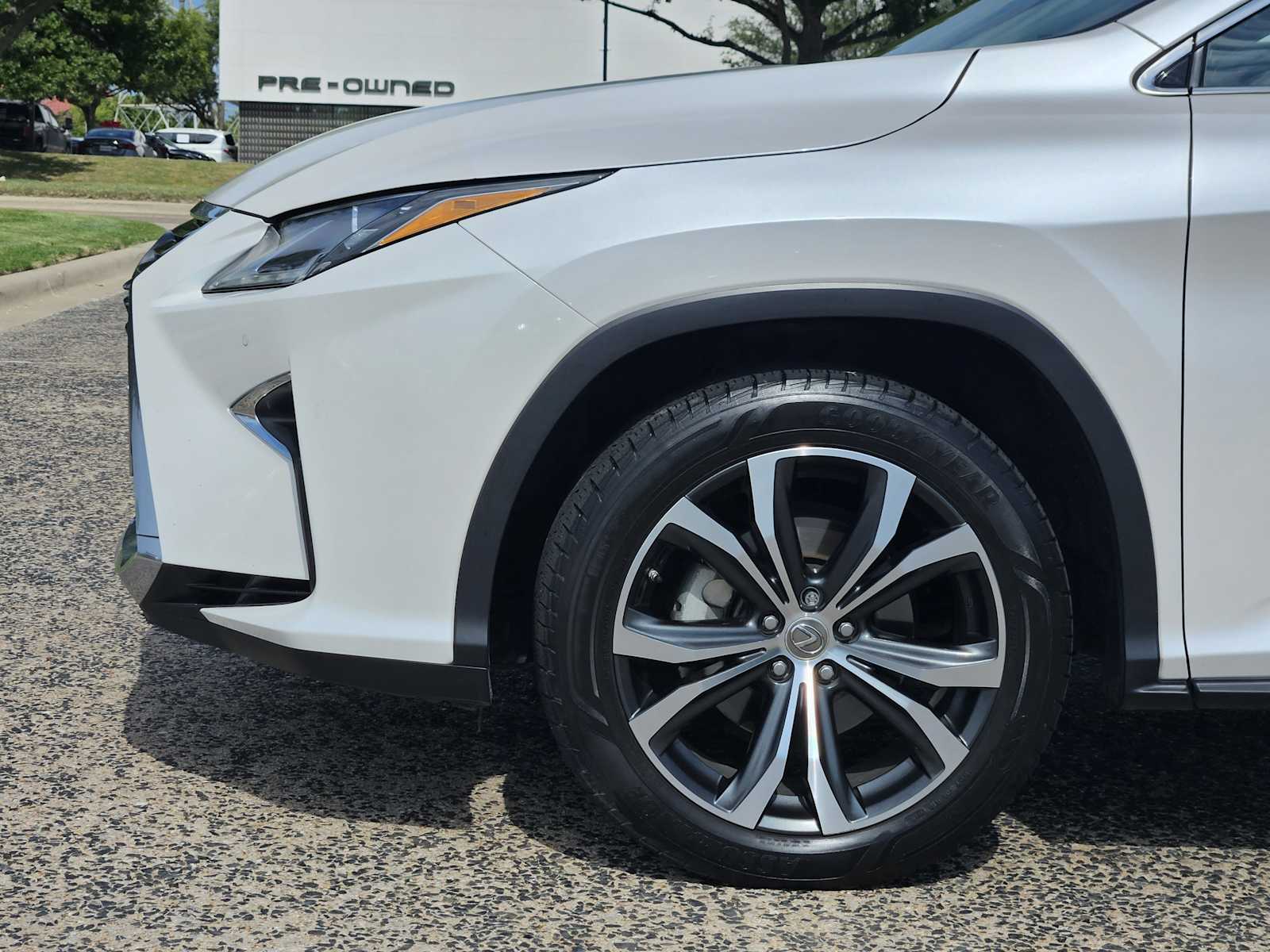 2017 Lexus RX photo 5