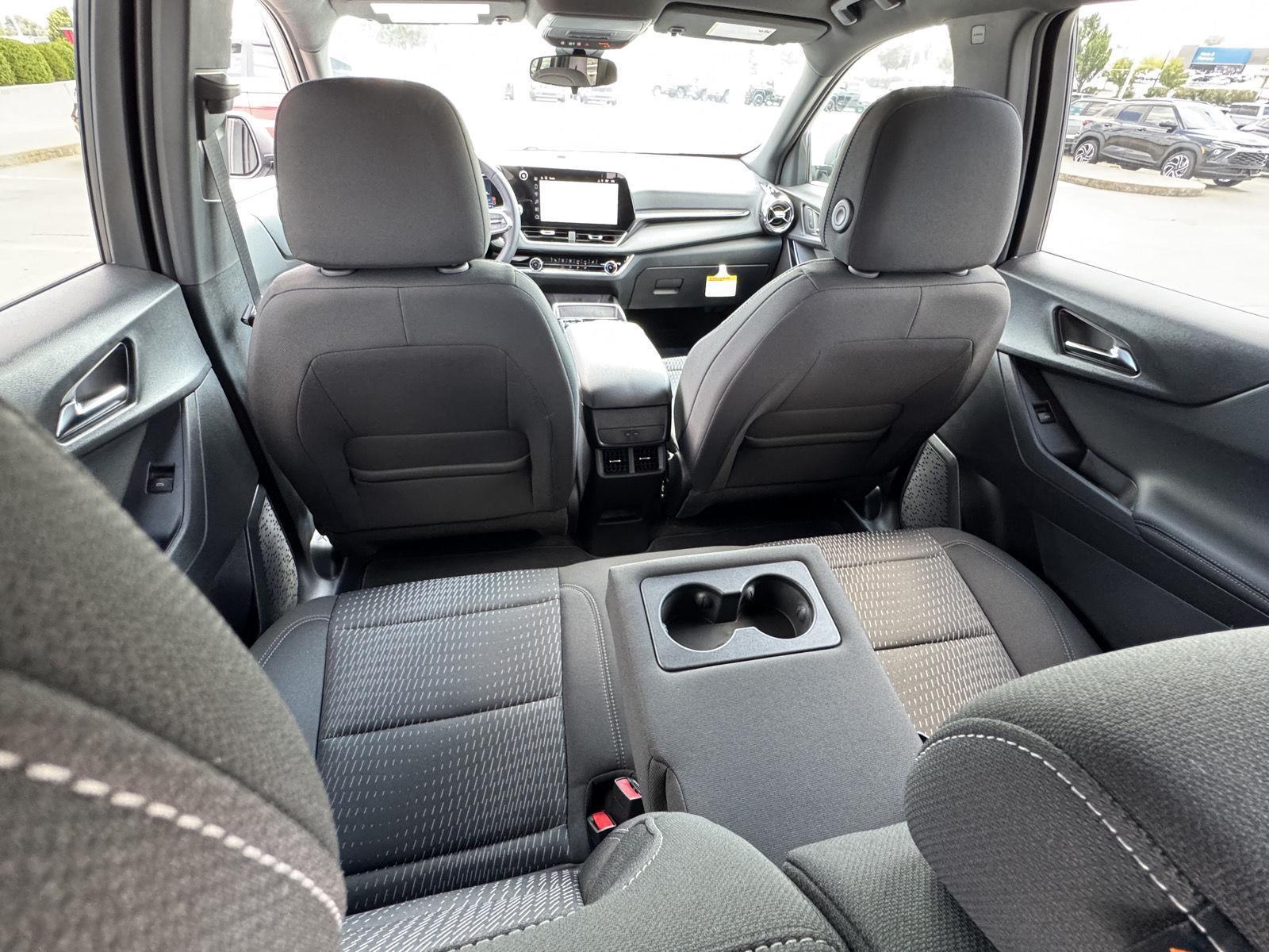 2026 Chevrolet Equinox LT photo 33