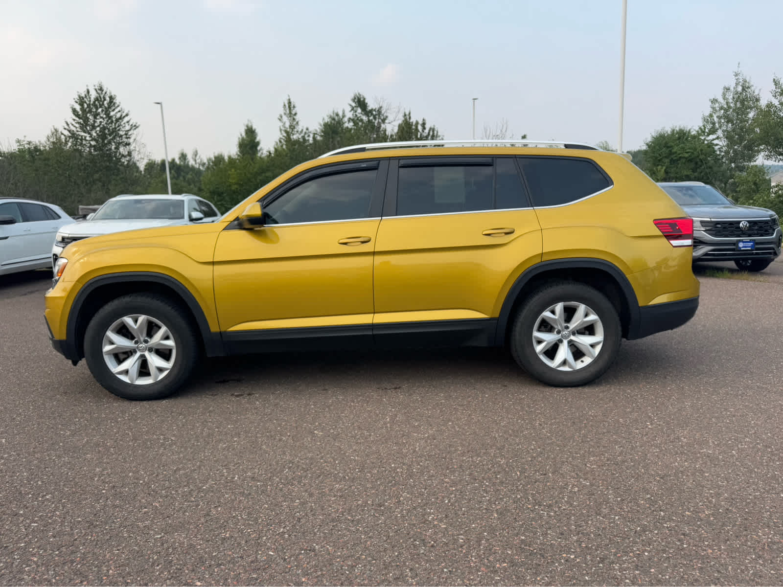 Used 2018 Volkswagen Atlas S with VIN 1V2AP2CA6JC530603 for sale in Hermantown, Minnesota