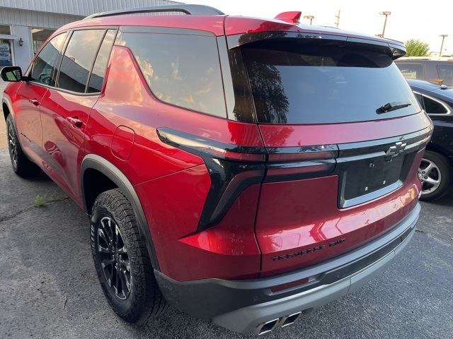 2024 Chevrolet Traverse Z71 photo 4