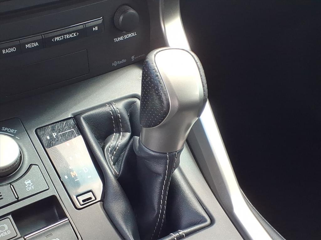2015 Lexus NX 200t F SPORT photo 27