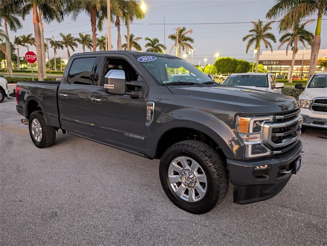 2021 Ford F-350 Platinum photo 2