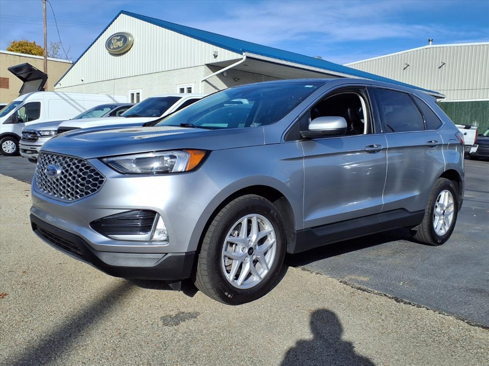 2024 Ford Edge SEL's photo