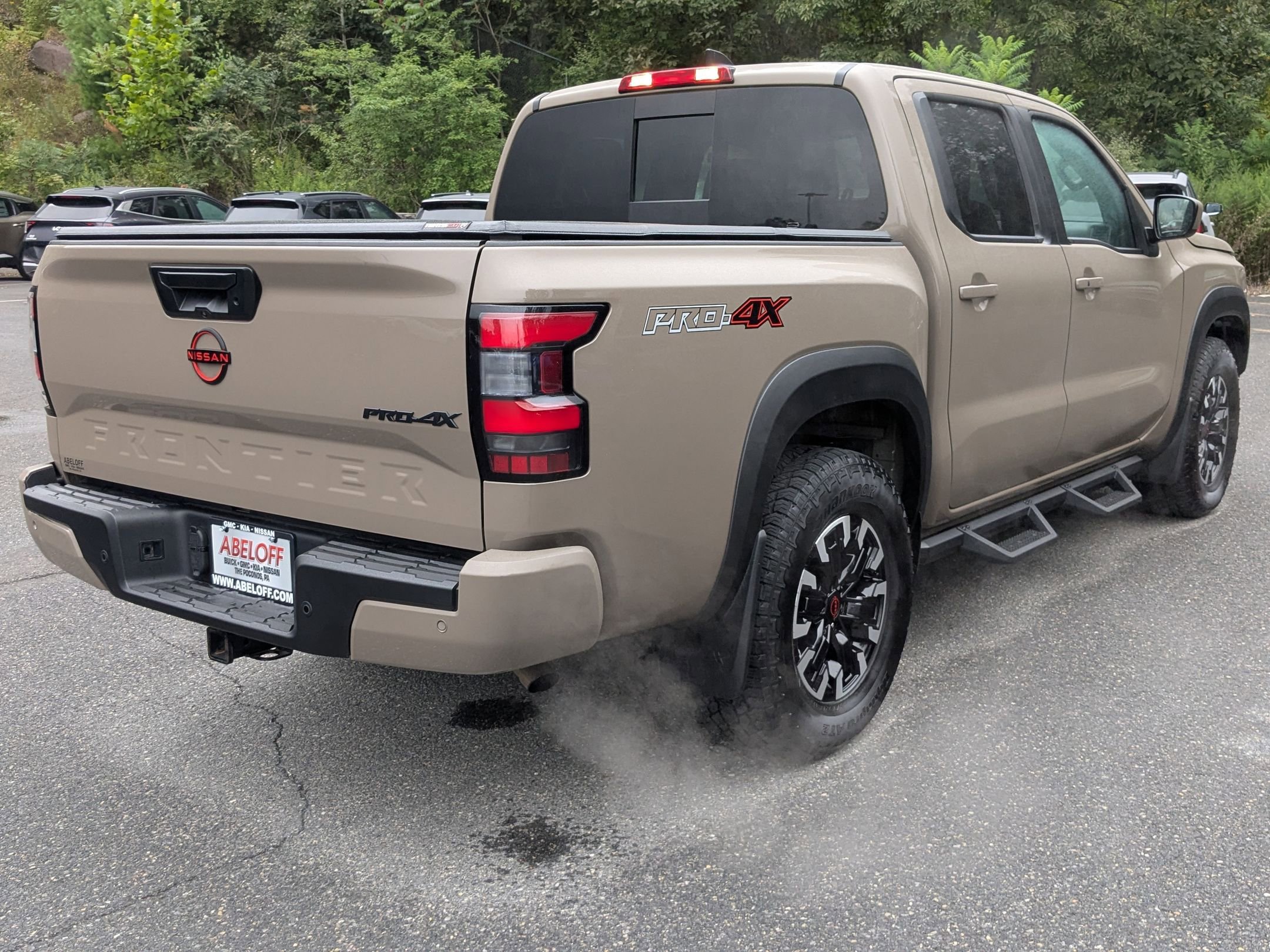 2023 Nissan Frontier PRO-4X photo 4