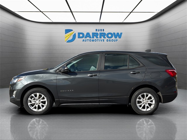 2021 Chevrolet Equinox LS photo 2