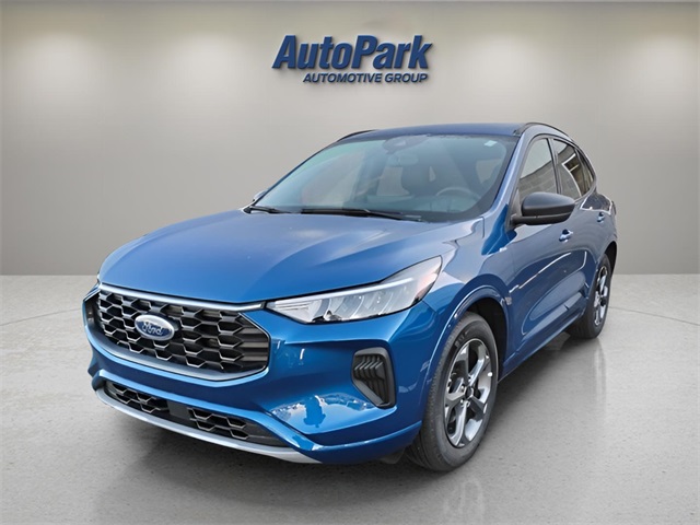 2023 Ford Escape ST-Line photo 3