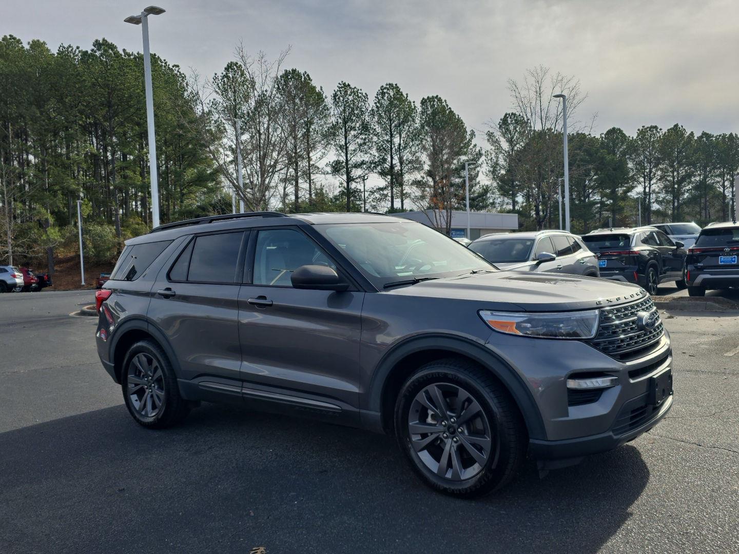 2021 Ford Explorer XLT's photo