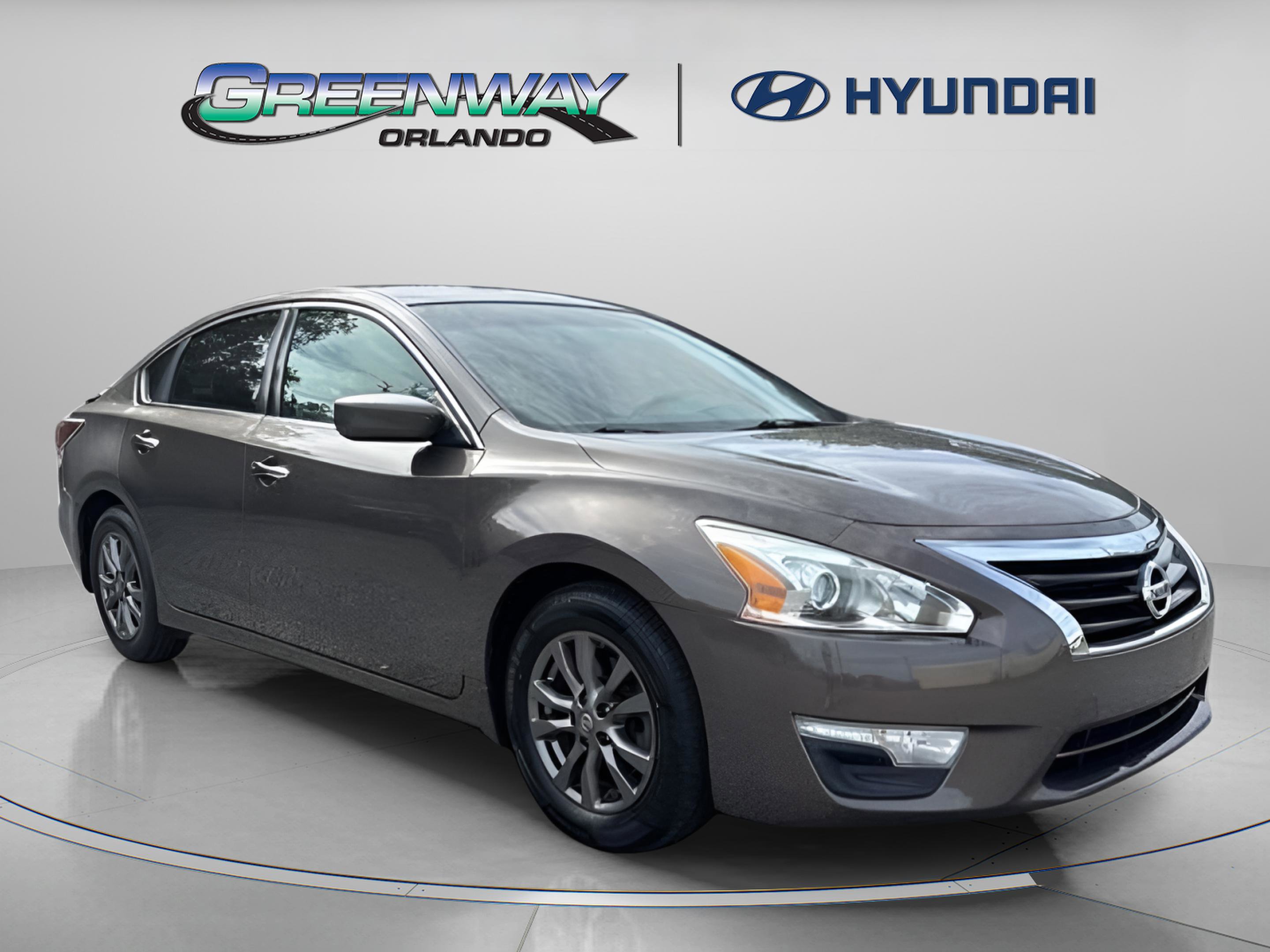 2015 Nissan Altima 2.5 S photo 2