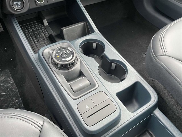 2025 Ford Maverick Lariat photo 11