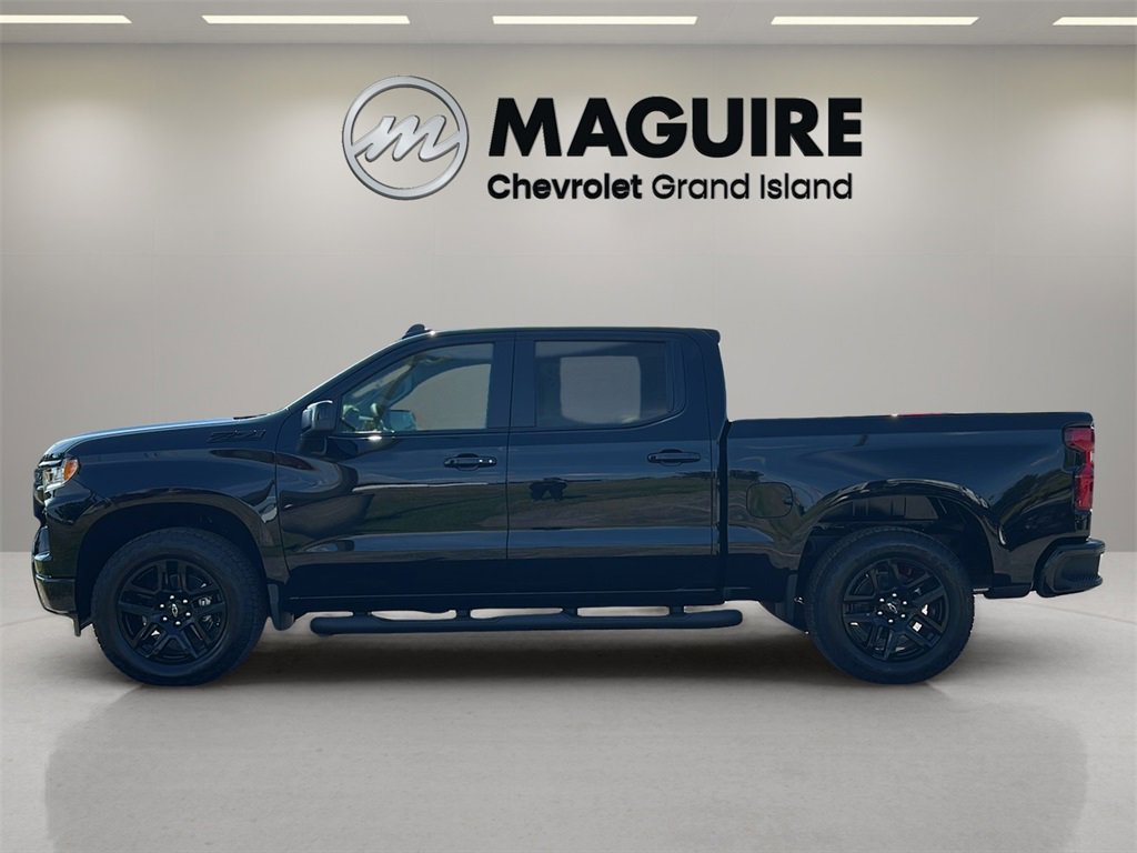 2026 Chevrolet Silverado 1500 RST photo 2