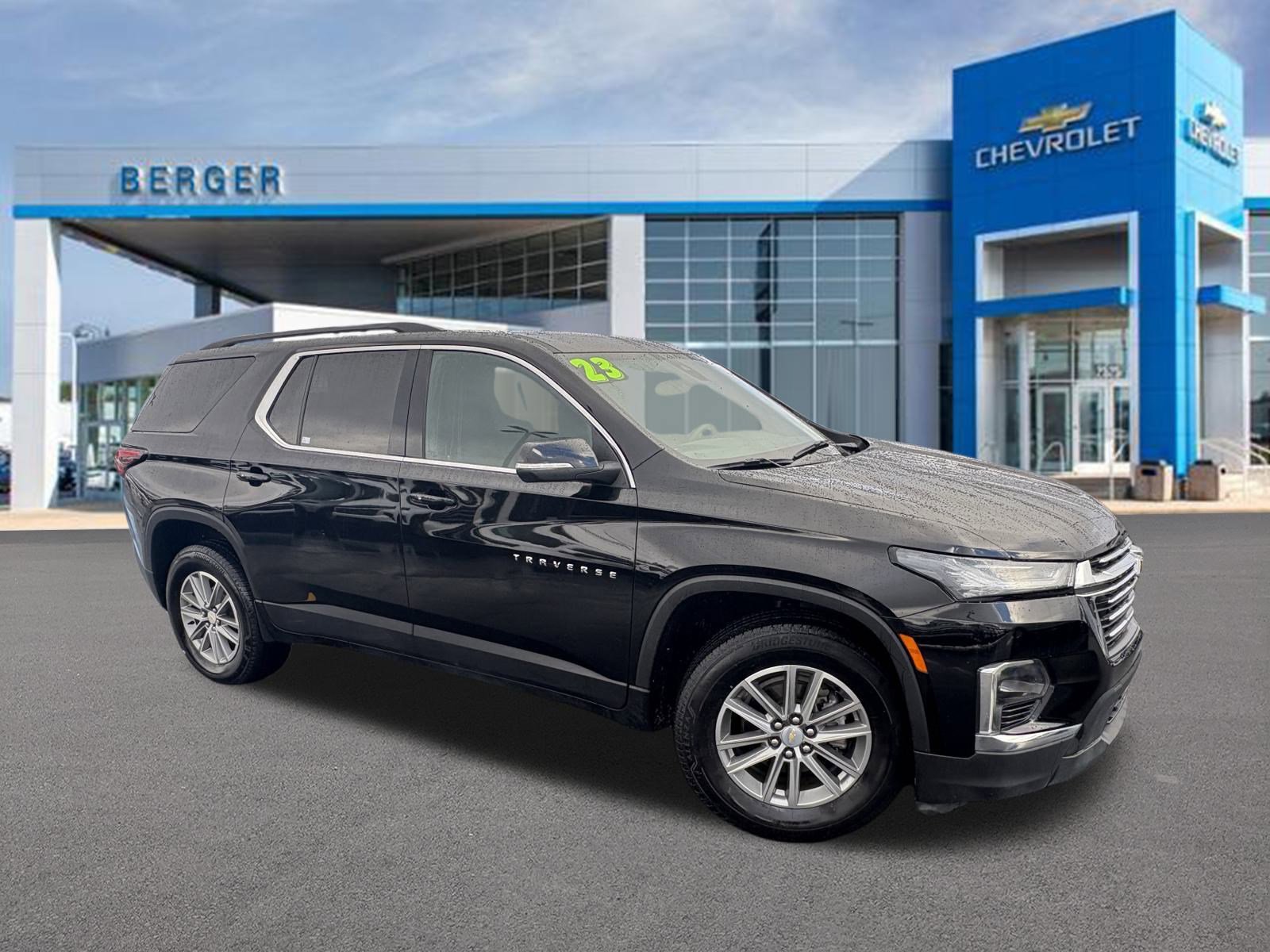 2023 Chevrolet Traverse 1LT's photo